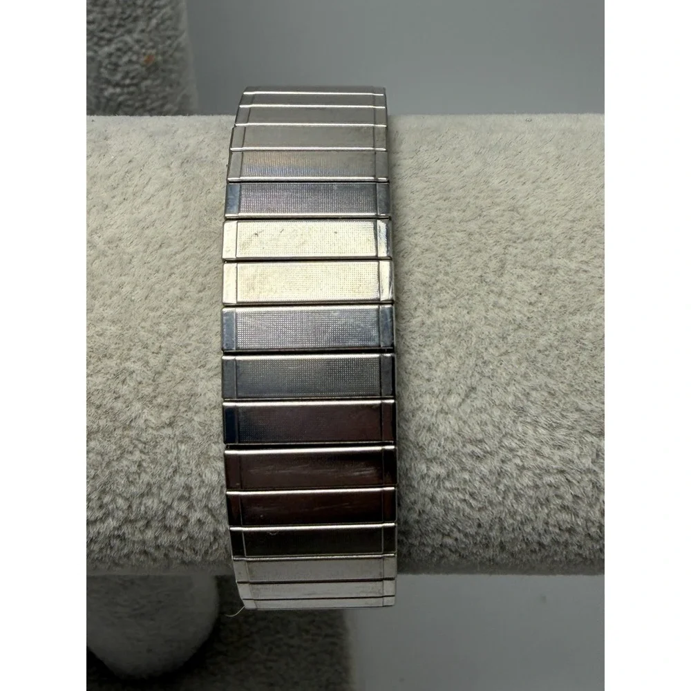 Bulova Selfwinding Automatic Working Mens Watch Vintage 33MM 6.5